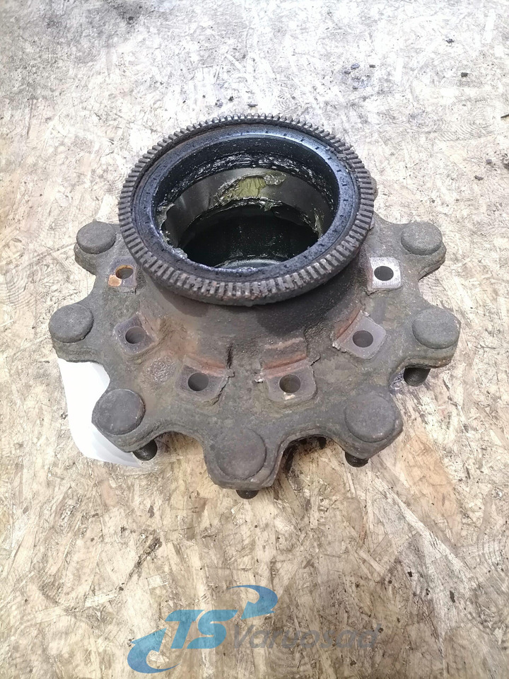 Scania Rear axel hub 2290542 - Universal part for Truck: picture 3 Scania Rear axel hub 2290542 - Universal part for Truck: picture 3
