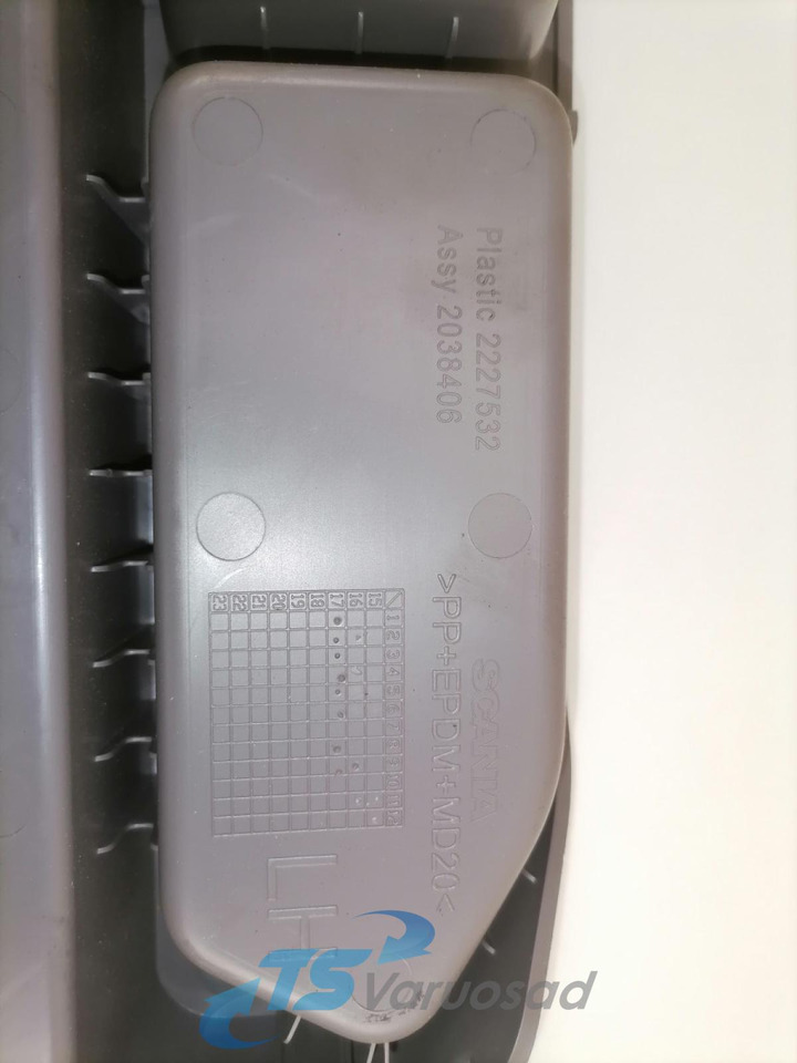 Scania Salongi plastik 2038406 - Universal part for Truck: picture 3 Scania Salongi plastik 2038406 - Universal part for Truck: picture 3