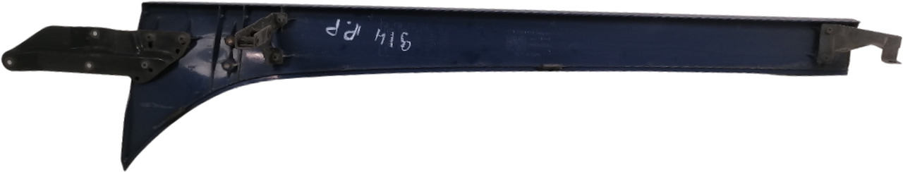 Scania Scania cab wind deflector, right side 1348520 - Aerodynamics/ Spoiler for Truck: picture 4 Scania Scania cab wind deflector, right side 1348520 - Aerodynamics/ Spoiler for Truck: picture 4