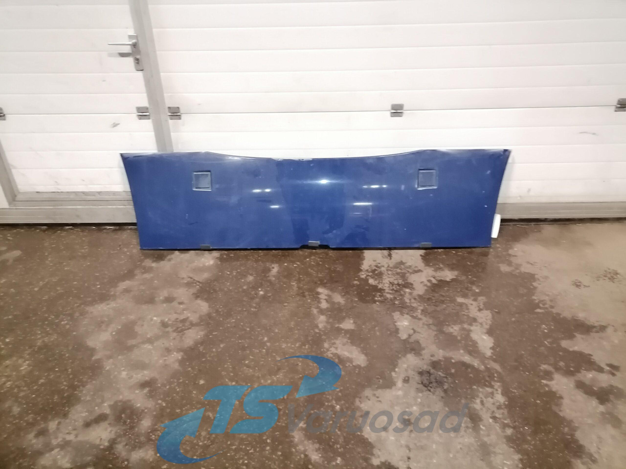 Scania Scania cab wind deflector, roof 1731083 - Aerodynamics/ Spoiler for Truck: picture 1 Scania Scania cab wind deflector, roof 1731083 - Aerodynamics/ Spoiler for Truck: picture 1