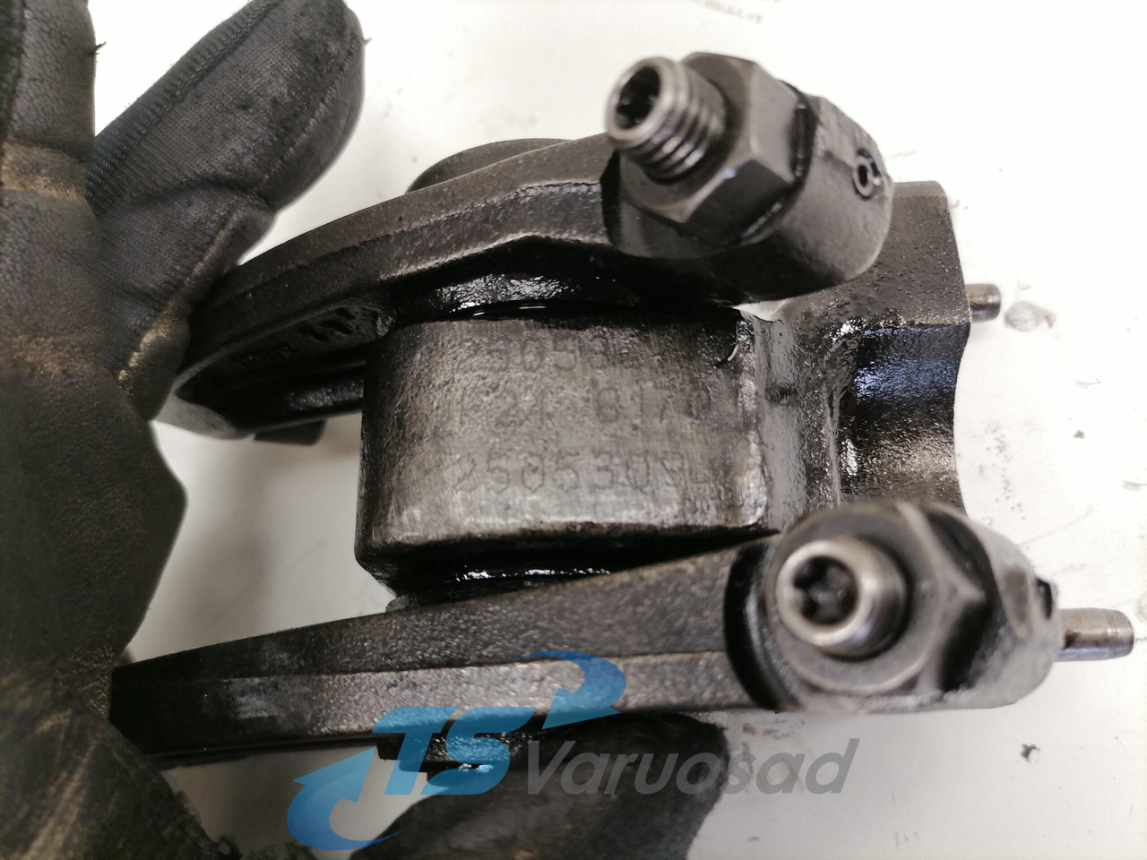 Scania Set of rockers with shaft 2505837 - Universal part for Truck: picture 4 Scania Set of rockers with shaft 2505837 - Universal part for Truck: picture 4