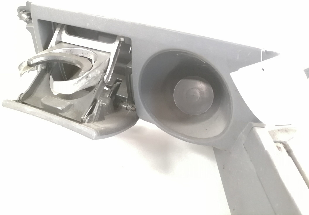 Scania Tool box 1728514 - Universal part for Truck: picture 3 Scania Tool box 1728514 - Universal part for Truck: picture 3