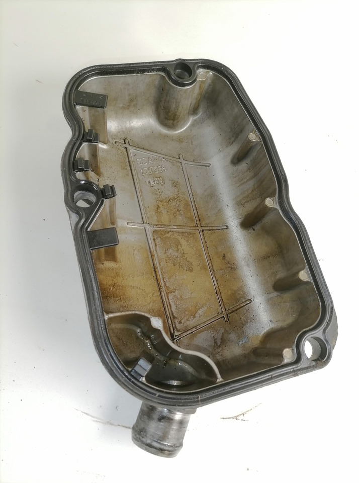 Scania Valve cover 1517928 - Cylinder head for Truck: picture 3 Scania Valve cover 1517928 - Cylinder head for Truck: picture 3