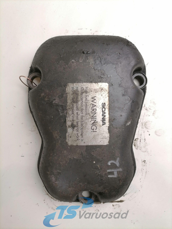 Scania Valve cover 1779109 - Cylinder head for Truck: picture 2 Scania Valve cover 1779109 - Cylinder head for Truck: picture 2