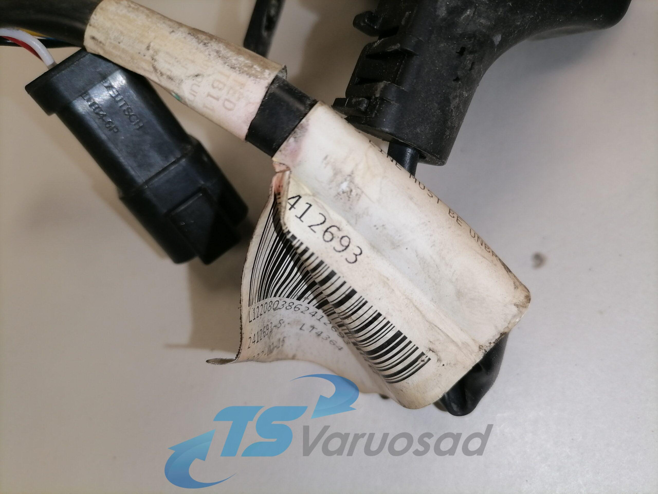 Scania Water valve 4460910300 - Heating/ Ventilation for Truck: picture 2 Scania Water valve 4460910300 - Heating/ Ventilation for Truck: picture 2