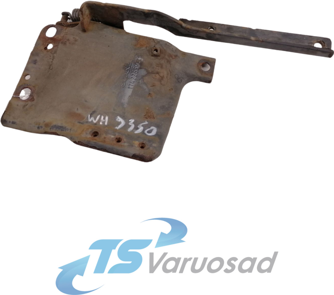 Scania lower grille carrier hinge 1742265 - Grill for Truck: picture 1 Scania lower grille carrier hinge 1742265 - Grill for Truck: picture 1