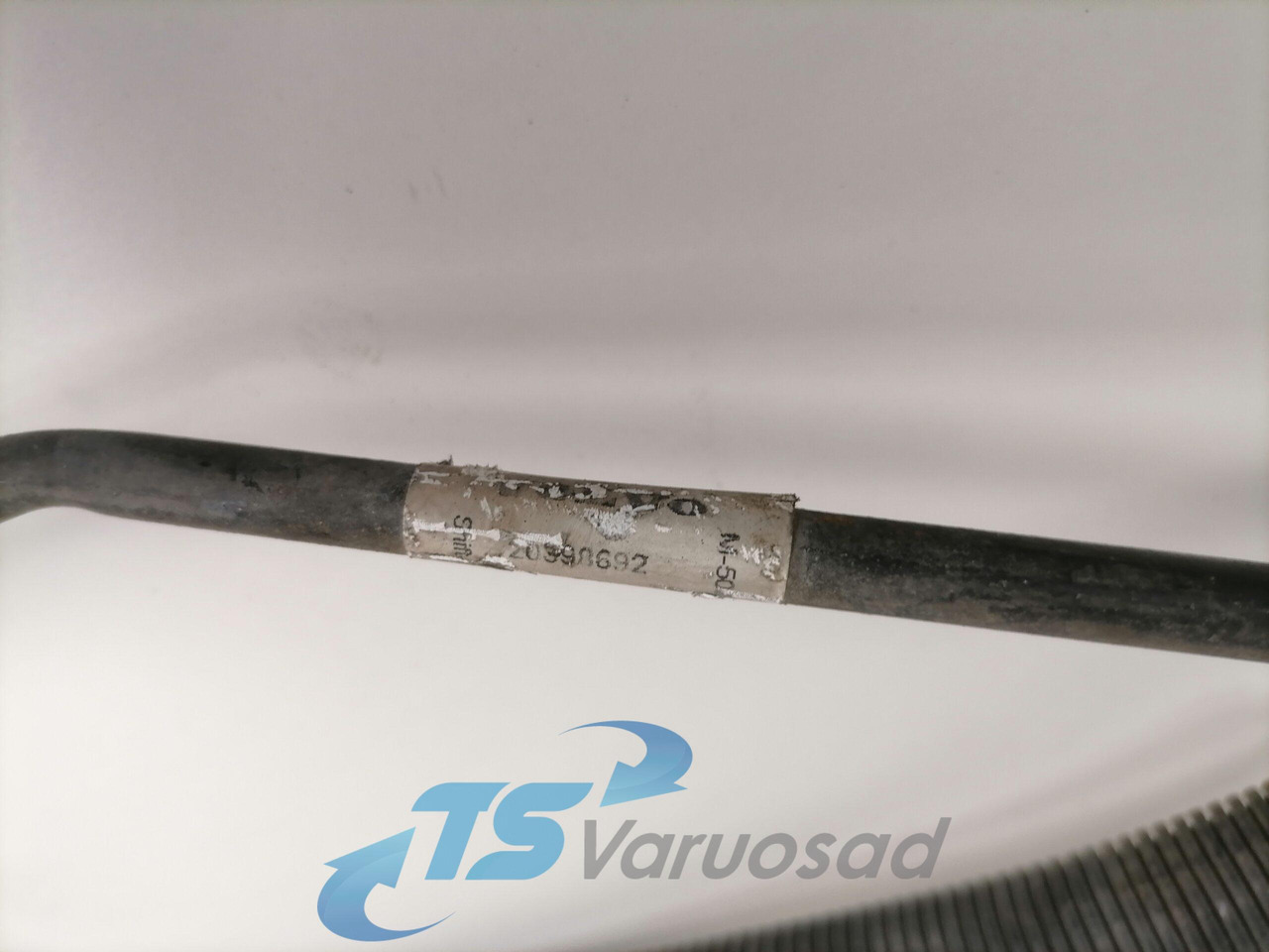 Volvo A/C pipe 20398692 - Heating/ Ventilation for Truck: picture 4 Volvo A/C pipe 20398692 - Heating/ Ventilation for Truck: picture 4