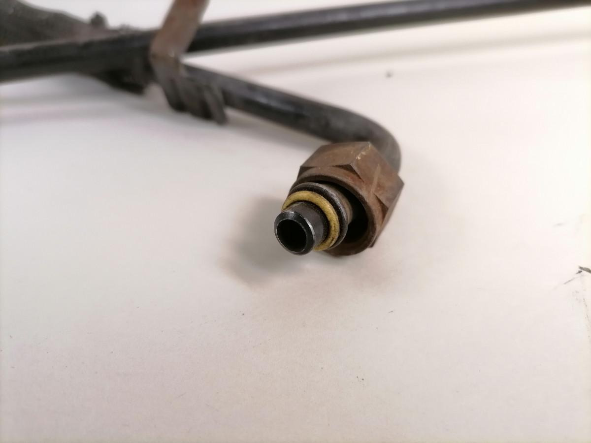 Volvo A/C pipe 82471073 - Heating/ Ventilation for Truck: picture 4 Volvo A/C pipe 82471073 - Heating/ Ventilation for Truck: picture 4