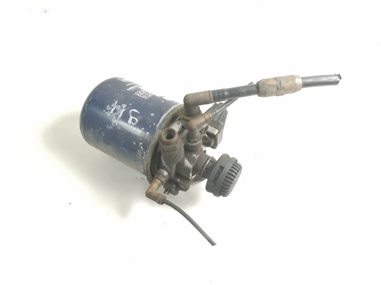 Volvo Air dryer 20393894 - Brake valve for Truck: picture 1 Volvo Air dryer 20393894 - Brake valve for Truck: picture 1