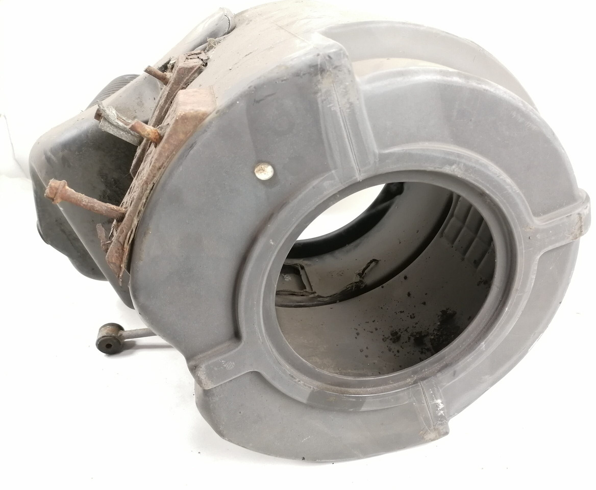 Volvo Air filter housing 1675142 - Air intake system for Truck: picture 5 Volvo Air filter housing 1675142 - Air intake system for Truck: picture 5