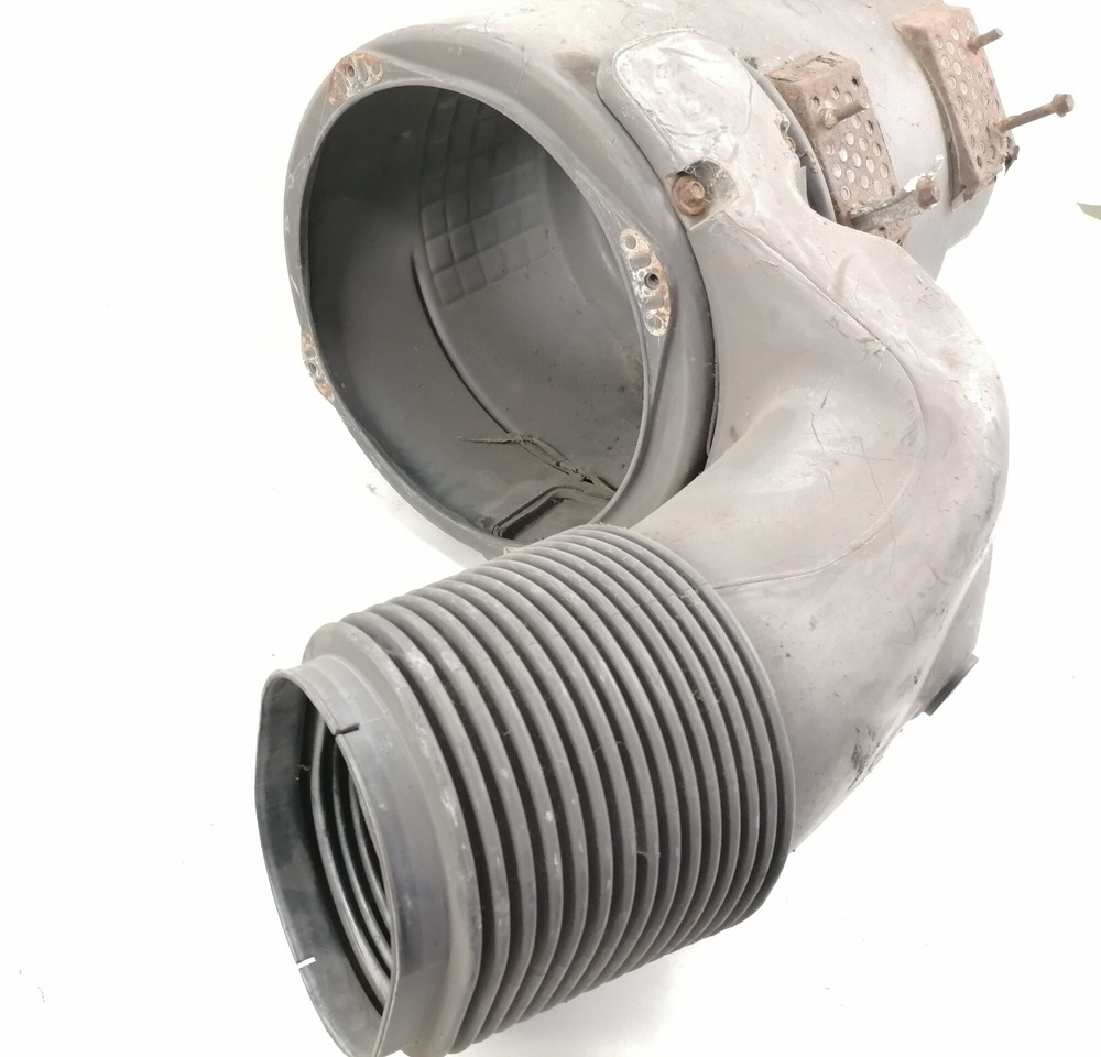 Volvo Air filter housing 1675142 - Air intake system for Truck: picture 4 Volvo Air filter housing 1675142 - Air intake system for Truck: picture 4