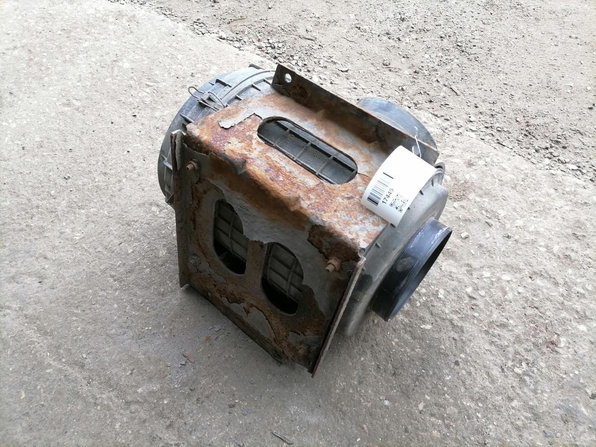 Volvo Air filter housing 20707665 - Air intake system for Truck: picture 4 Volvo Air filter housing 20707665 - Air intake system for Truck: picture 4