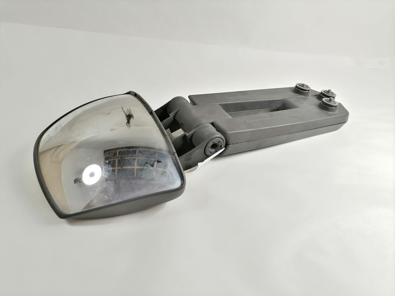 Volvo Allavaatepeegel 84004927 - Rear view mirror for Truck: picture 2 Volvo Allavaatepeegel 84004927 - Rear view mirror for Truck: picture 2