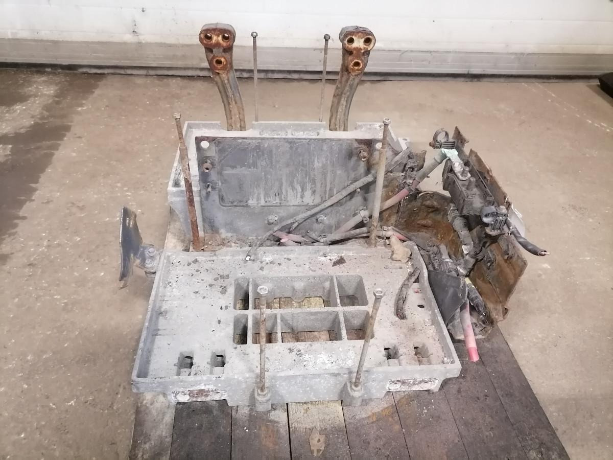 Volvo Battery box 22003951 - Battery for Truck: picture 2 Volvo Battery box 22003951 - Battery for Truck: picture 2