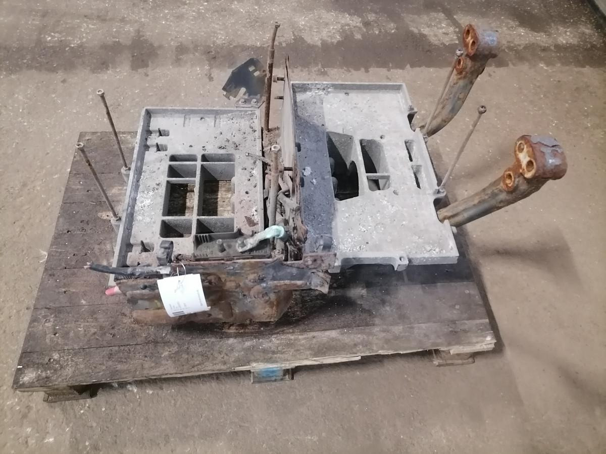 Volvo Battery box 22003951 - Battery for Truck: picture 3 Volvo Battery box 22003951 - Battery for Truck: picture 3