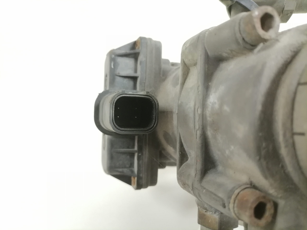 Volvo Brake pressure control 3986374 - Brake valve for Truck: picture 3 Volvo Brake pressure control 3986374 - Brake valve for Truck: picture 3