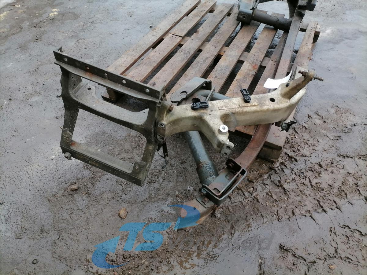 Volvo Bumper 20839504 - Bumper for Truck: picture 3 Volvo Bumper 20839504 - Bumper for Truck: picture 3