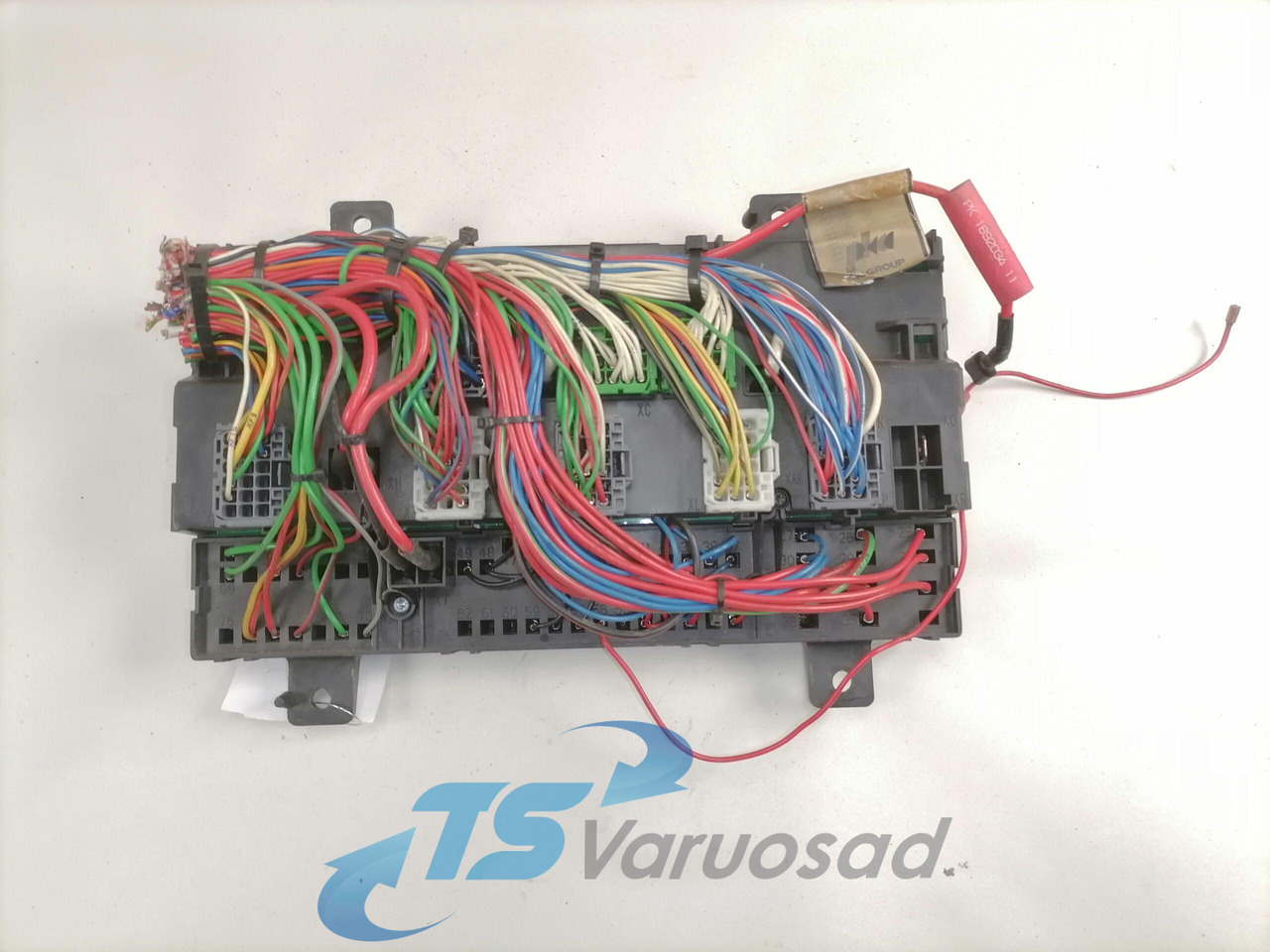 Volvo Central electric unit 20476480 - Fuse for Truck: picture 3 Volvo Central electric unit 20476480 - Fuse for Truck: picture 3