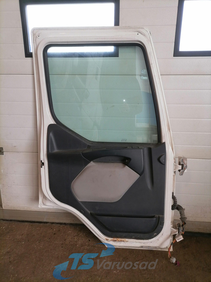 Volvo Door 85112763 - Door and parts for Truck: picture 2 Volvo Door 85112763 - Door and parts for Truck: picture 2