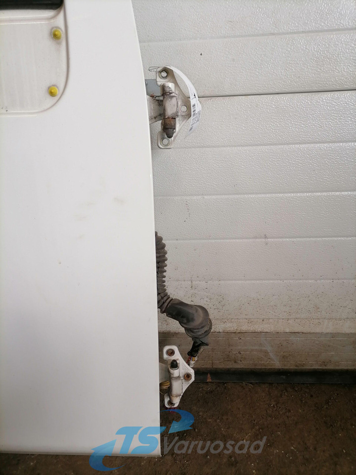 Volvo Door 85112764 - Door and parts for Truck: picture 4 Volvo Door 85112764 - Door and parts for Truck: picture 4