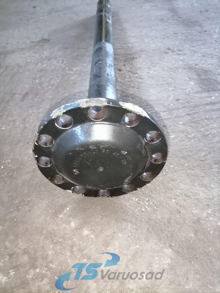 Volvo Drive shaft 1524628 - Drive shaft for Truck: picture 2 Volvo Drive shaft 1524628 - Drive shaft for Truck: picture 2