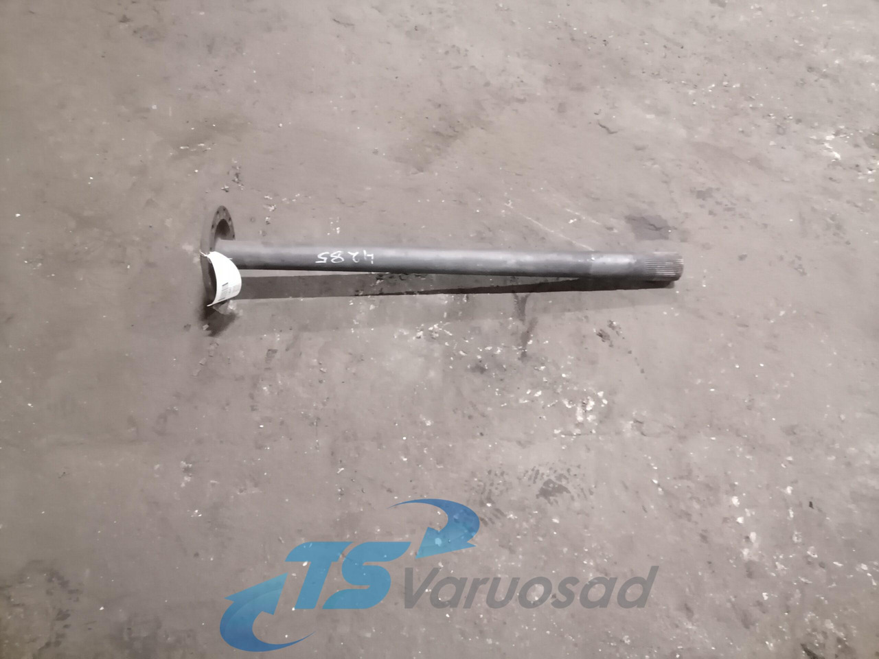 Volvo Drive shaft 8172096 - Drive shaft for Truck: picture 1 Volvo Drive shaft 8172096 - Drive shaft for Truck: picture 1