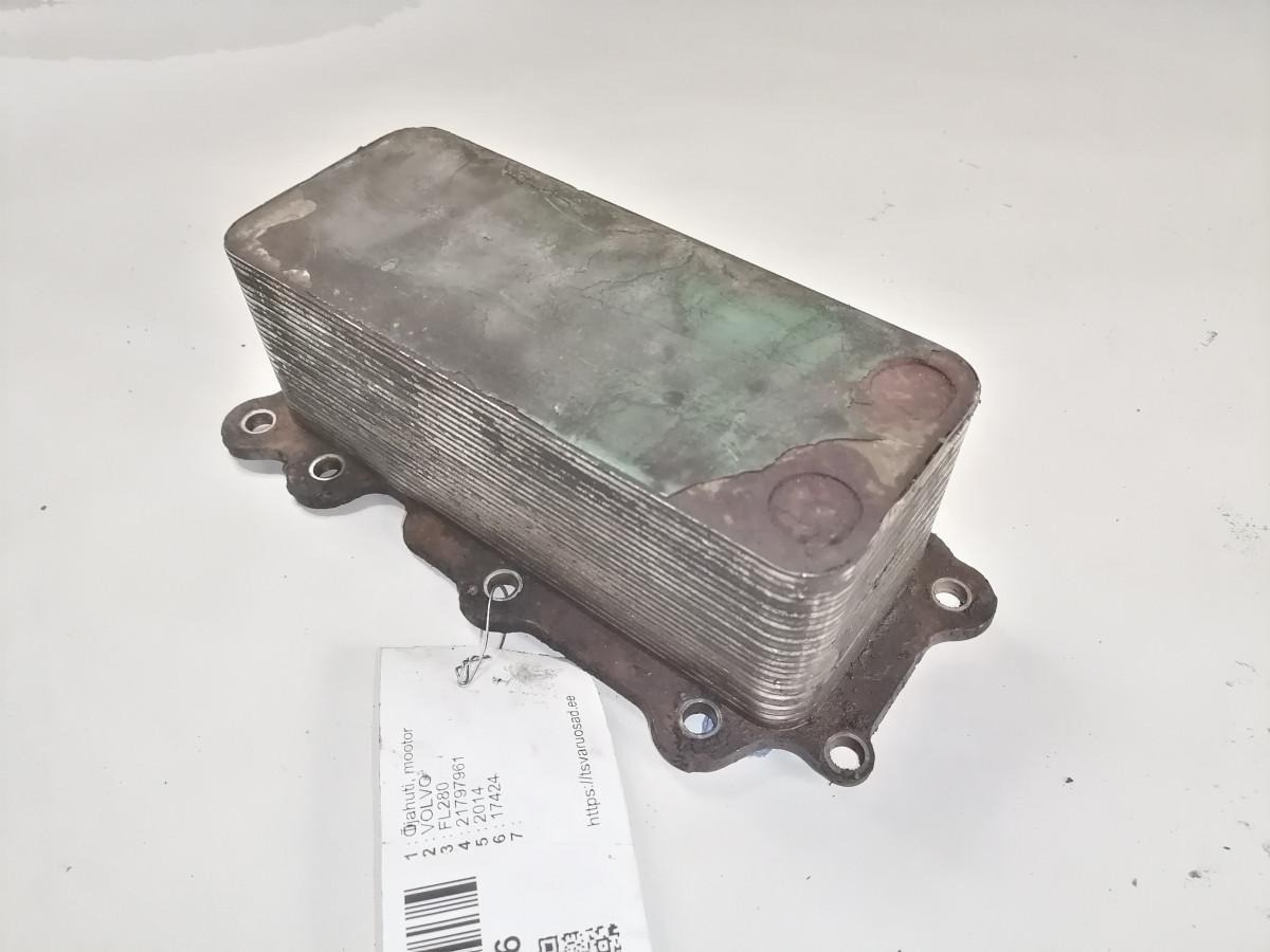 Volvo Engine oil cooler 21797961 - Engine and parts for Truck: picture 3 Volvo Engine oil cooler 21797961 - Engine and parts for Truck: picture 3