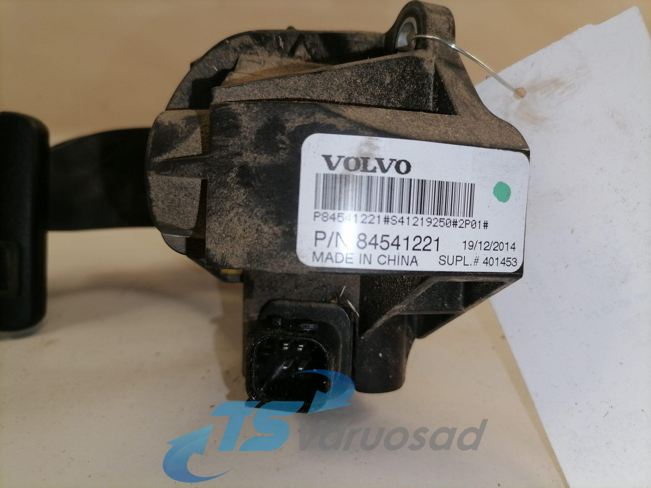 Volvo Gaasipedaal reostaadiga 84541221 - Fuel system for Truck: picture 3 Volvo Gaasipedaal reostaadiga 84541221 - Fuel system for Truck: picture 3