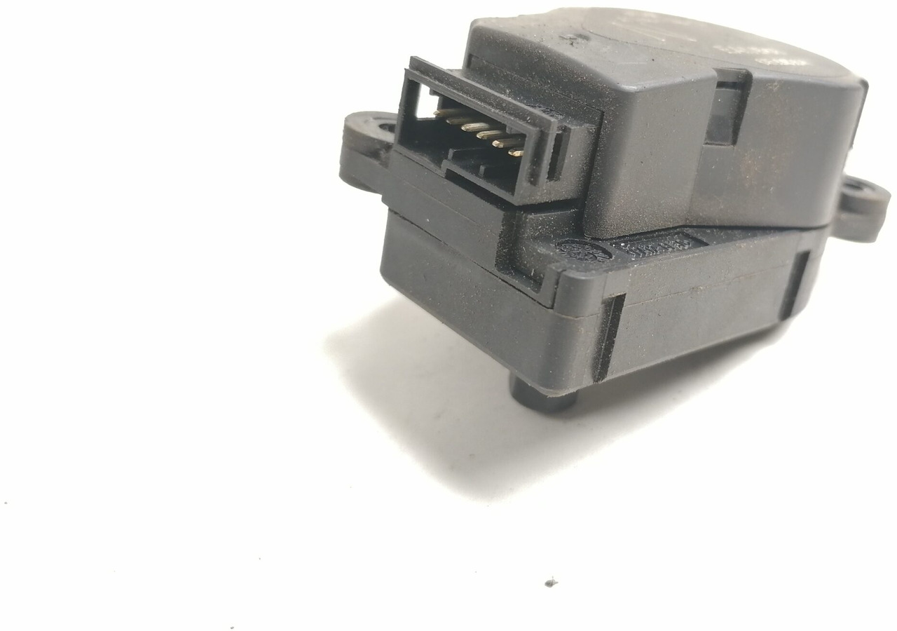 Volvo Interior heating damper position regulator 20443812 - Universal part for Truck: picture 1 Volvo Interior heating damper position regulator 20443812 - Universal part for Truck: picture 1