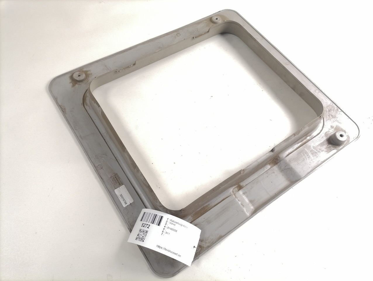 Volvo Katuseluugi kate 8140058 - Universal part for Truck: picture 2 Volvo Katuseluugi kate 8140058 - Universal part for Truck: picture 2