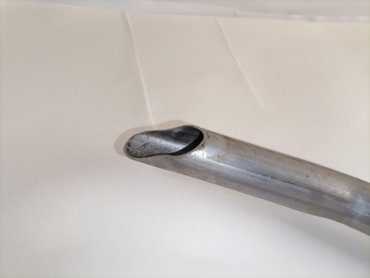 Volvo Lisasoojendi summuti 82491014 - Heating/ Ventilation for Truck: picture 4 Volvo Lisasoojendi summuti 82491014 - Heating/ Ventilation for Truck: picture 4