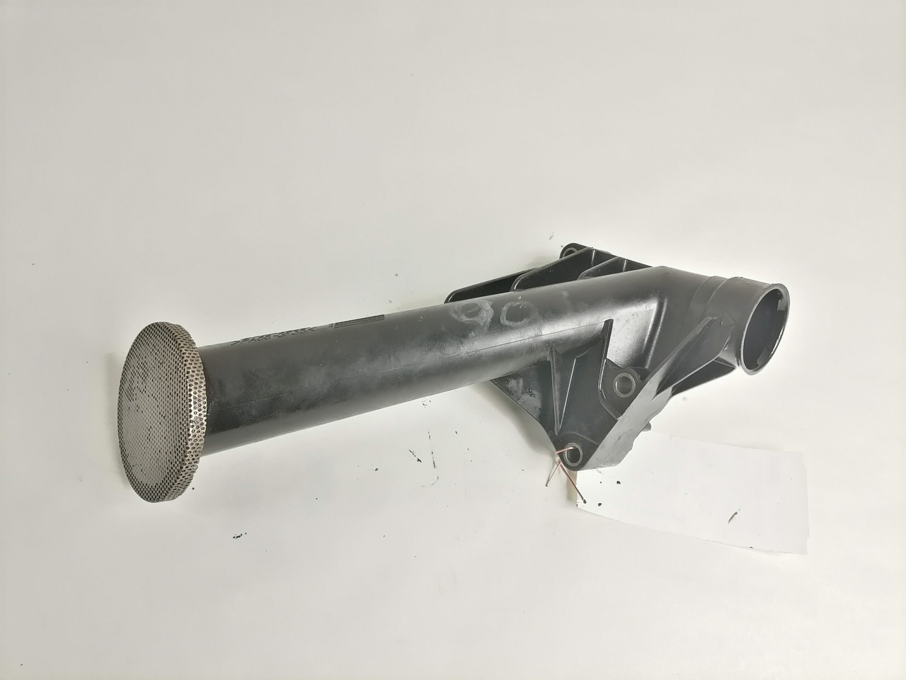 Volvo Oil pick up 20824910 - Engine and parts for Truck: picture 1 Volvo Oil pick up 20824910 - Engine and parts for Truck: picture 1