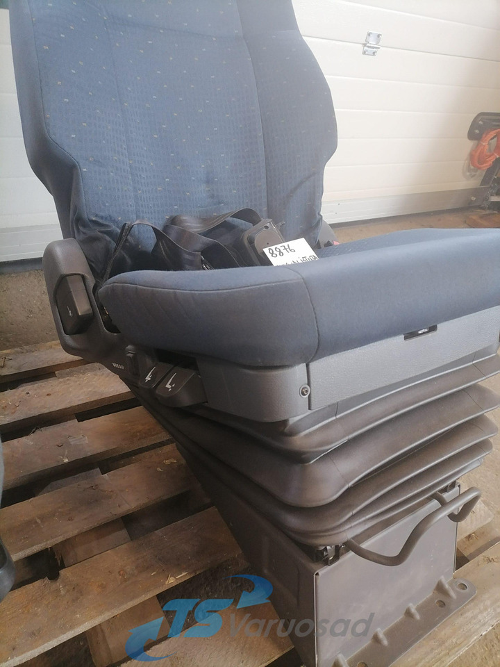 Volvo Passenger seat - Seat for Truck: picture 2 Volvo Passenger seat - Seat for Truck: picture 2