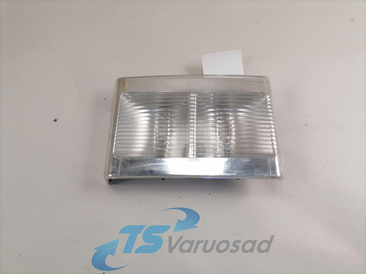 Volvo Salongi valgusti 84004980 - Universal part for Truck: picture 1 Volvo Salongi valgusti 84004980 - Universal part for Truck: picture 1