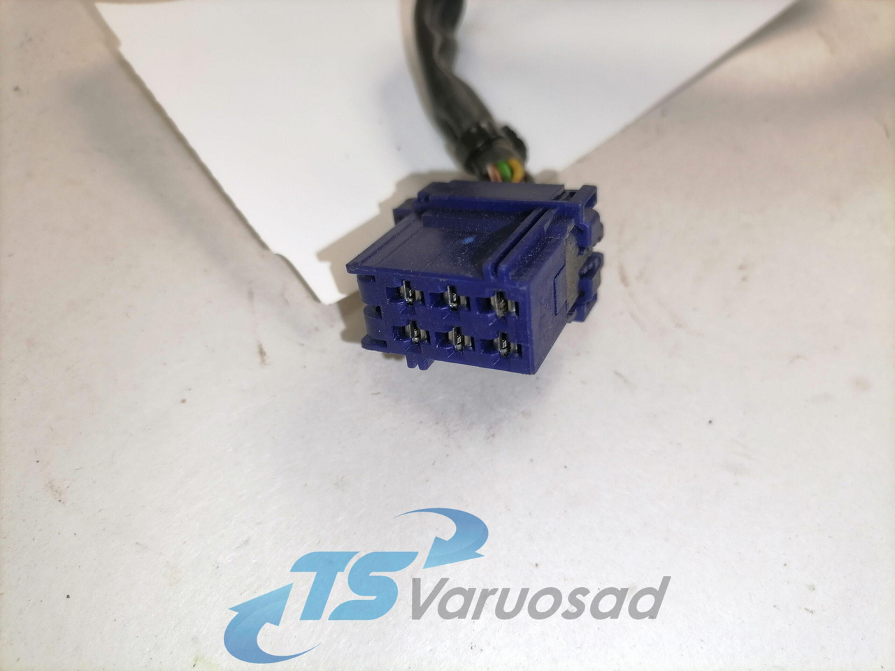 Volvo Switch 20399175 - Electrical system for Truck: picture 4 Volvo Switch 20399175 - Electrical system for Truck: picture 4