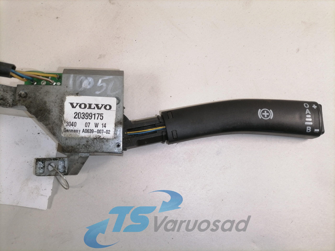 Volvo Switch 20399175 - Electrical system for Truck: picture 3 Volvo Switch 20399175 - Electrical system for Truck: picture 3