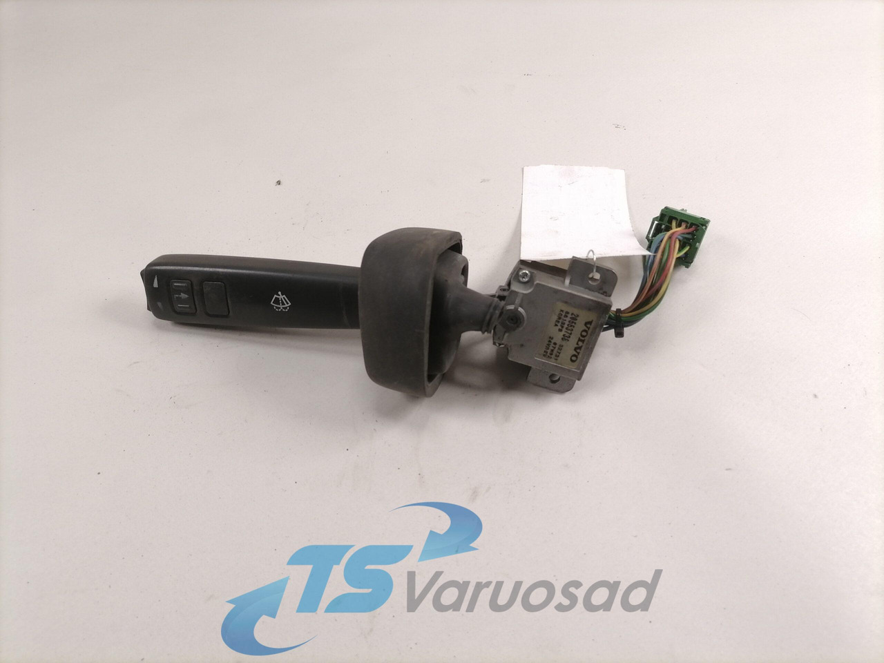 Volvo Switch, wipers 20553738 - Electrical system for Truck: picture 1 Volvo Switch, wipers 20553738 - Electrical system for Truck: picture 1