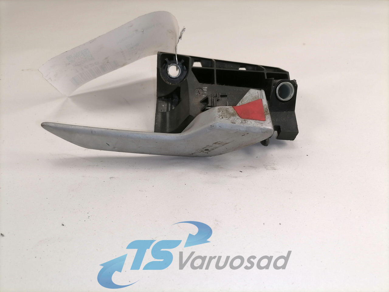 Volvo Ukselink, sisemine parem 84012027 - Door and parts for Truck: picture 1 Volvo Ukselink, sisemine parem 84012027 - Door and parts for Truck: picture 1