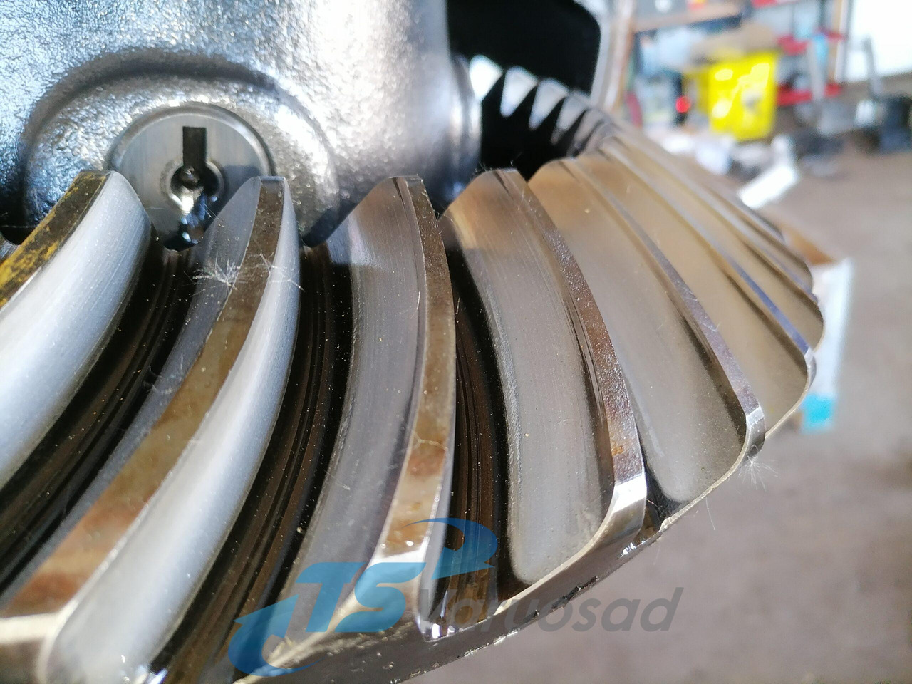 Volvo Volvo reduktor RSS1344D 2,47 21551082 - Final drive for Truck: picture 4 Volvo Volvo reduktor RSS1344D 2,47 21551082 - Final drive for Truck: picture 4