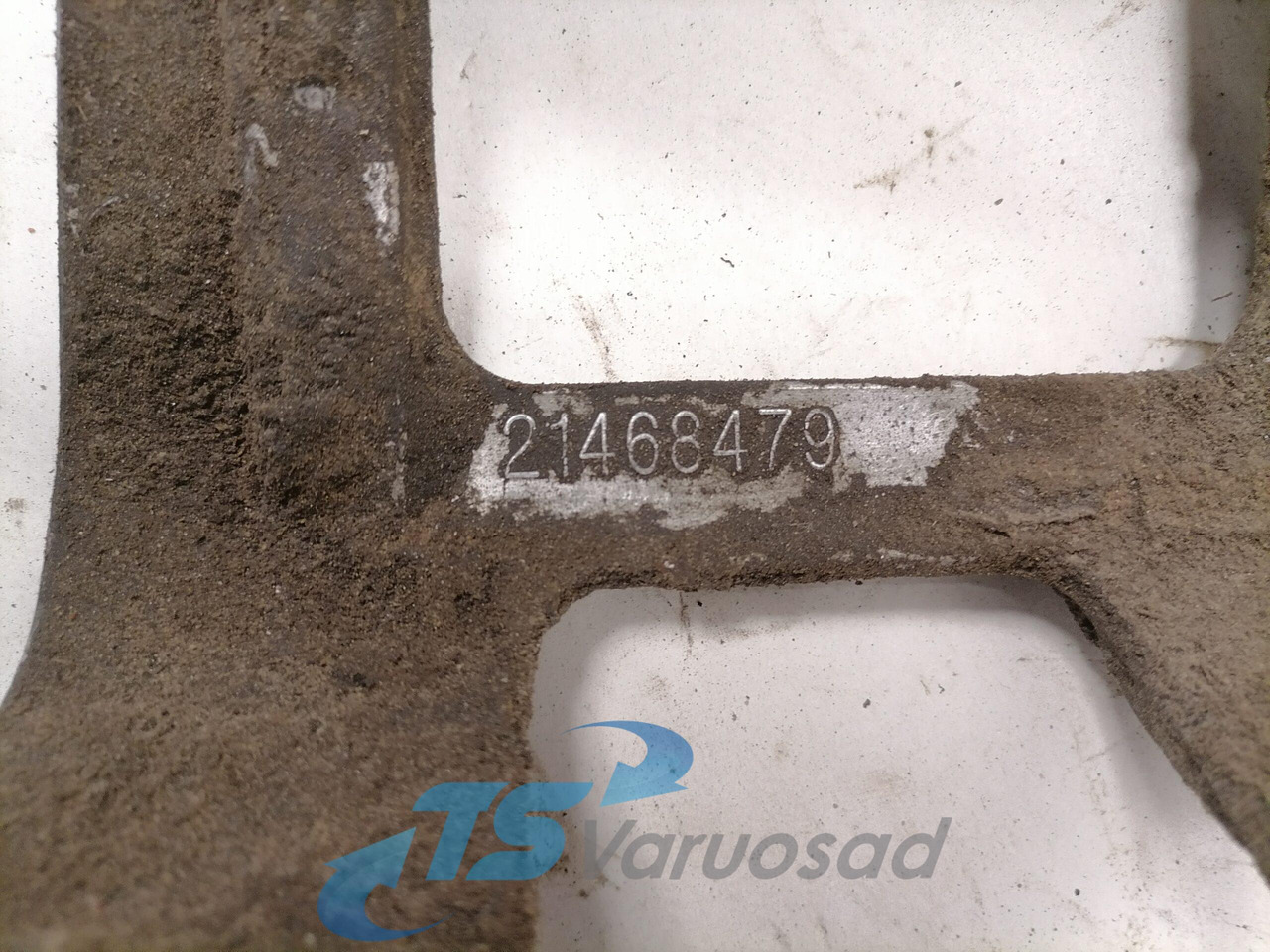 Volvo Volvo roolisüsteemi õlimahuti kandur 21468479 - Steering hose for Truck: picture 3 Volvo Volvo roolisüsteemi õlimahuti kandur 21468479 - Steering hose for Truck: picture 3