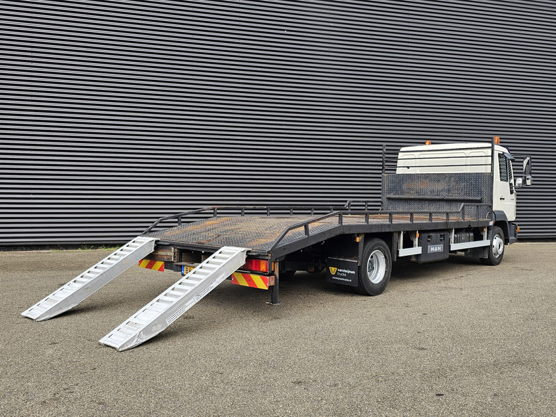 MAN LE 12.180 / OPRIJ / MACHINE TRANSPORT - Tow truck: picture 4 MAN LE 12.180 / OPRIJ / MACHINE TRANSPORT - Tow truck: picture 4