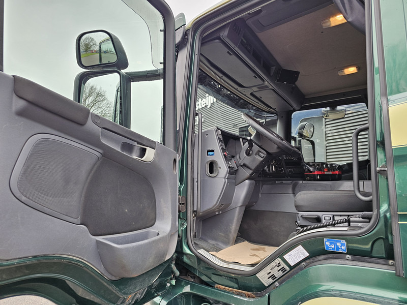 Dropside/ Flatbed truck, Crane truck Scania P320 / 4x2 / PALFINGER PK14002 / CRANE/KRAN: picture 12