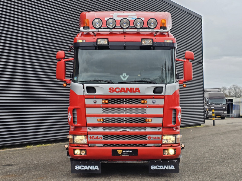 Scania R 164.580 8x4-4 / 150T / MANUAL / RETARDER / BIG AXLE - Tractor unit: picture 5 Scania R 164.580 8x4-4 / 150T / MANUAL / RETARDER / BIG AXLE - Tractor unit: picture 5