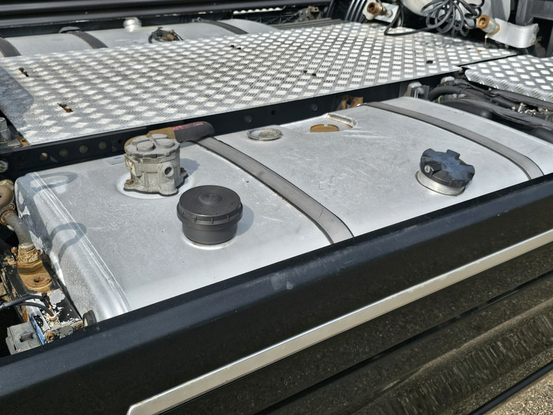 Tractor unit Scania R730 V8 4x2 TOPLINE / FULL AIR / RETARDER / HYDRAULIC: picture 7