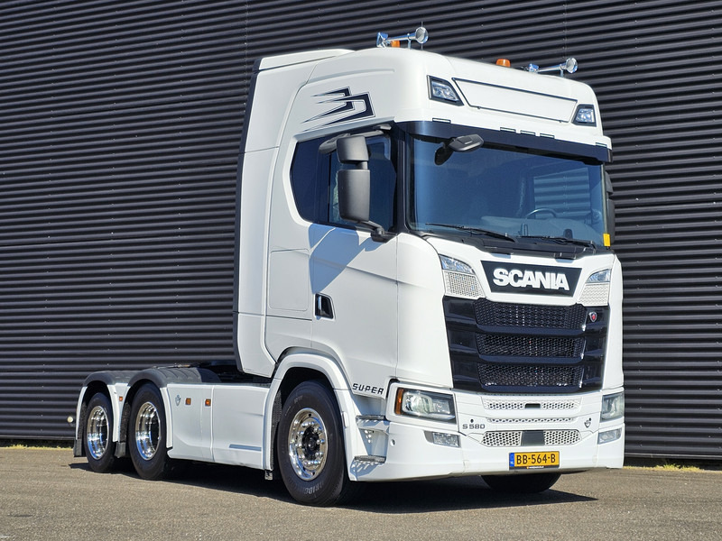 Scania S580 V8 6X2 BOOGIE / FULL AIR / RETARDER - Tractor unit: picture 5 Scania S580 V8 6X2 BOOGIE / FULL AIR / RETARDER - Tractor unit: picture 5