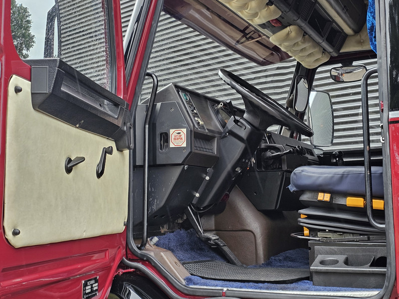 Tractor unit Scania T142.400 V8 / 6x2 BOOGIE / TORPEDO / HAUBER: picture 16