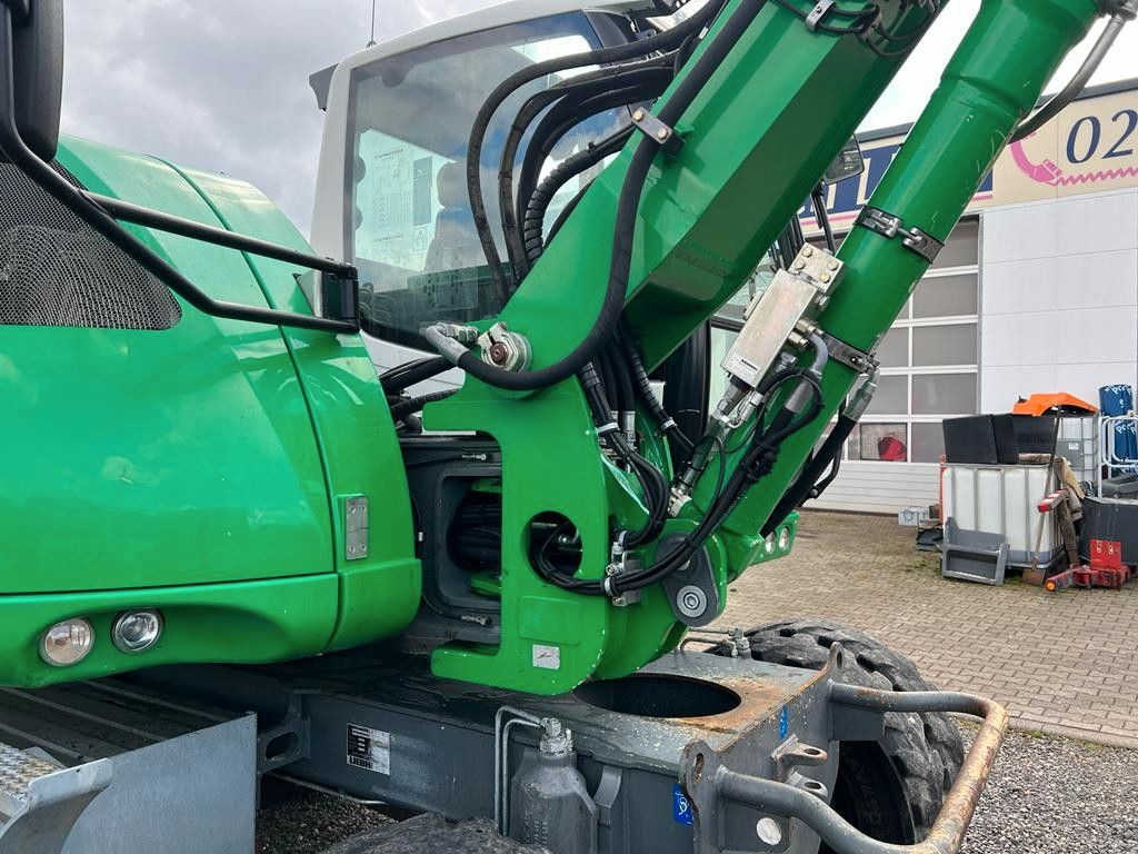 Leasing of Liebherr A 912 Compact 3X Löffel 3 X Buckets  Liebherr A 912 Compact 3X Löffel 3 X Buckets: picture 17