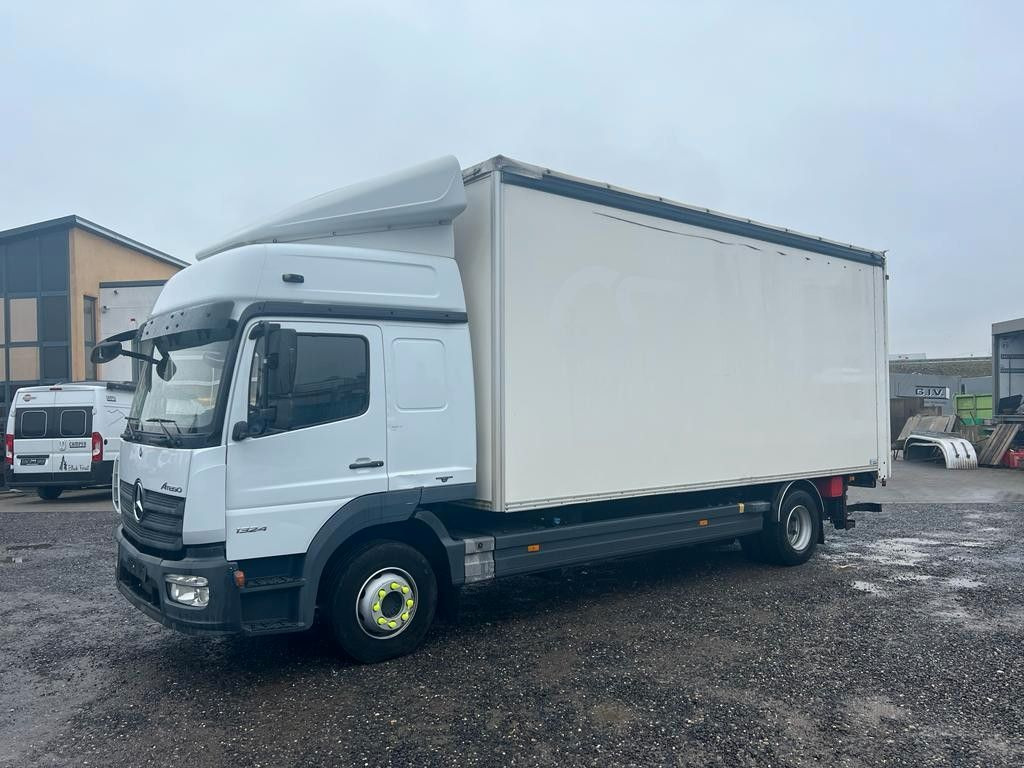Curtainsider truck Mercedes-Benz 1324 4X2 Koffer Plane 6 to. Hebebühne Mercedes-Benz 1324 4X2 Koffer Plane 6 to. Hebebühne: picture 6