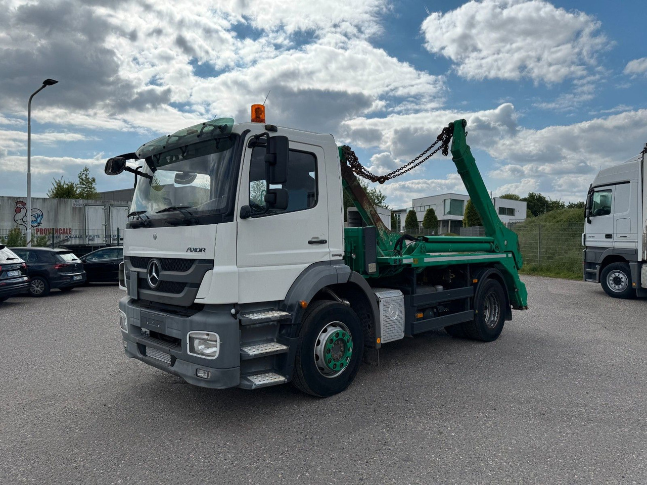 Leasing of Mercedes-Benz 1833 4X2 Meiller AK 12 Absetzkipper Mercedes-Benz 1833 4X2 Meiller AK 12 Absetzkipper Mercedes-Benz 1833 4X2 Meiller AK 12 Absetzkipper Mercedes-Benz 1833 4X2 Meiller AK 12 Absetzkipper: picture 16
