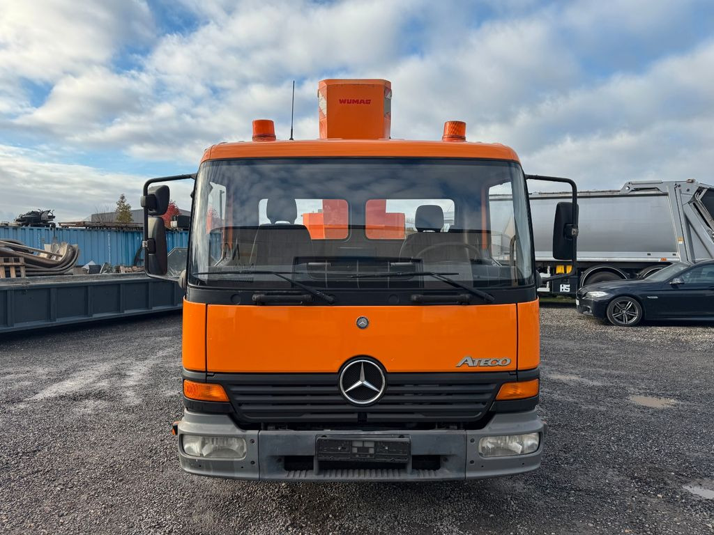Truck mounted aerial platform, Van Mercedes-Benz 815 4x2 Hubarbeitsbühne Wumag  170 high 17 m: picture 13
